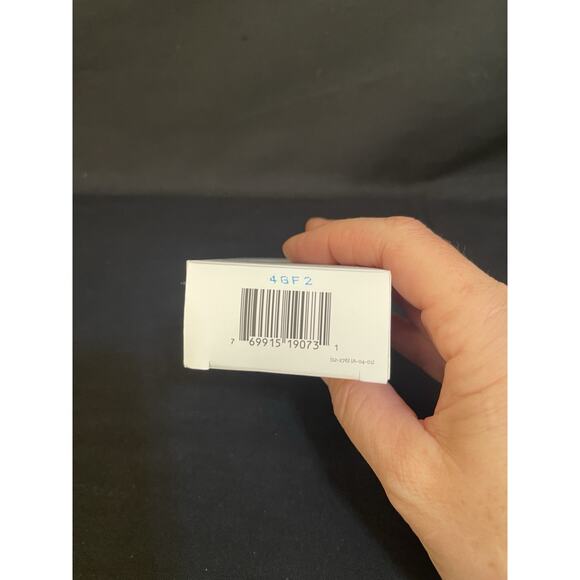 The Ordinary Natural Moisturizing Factors + HA 1oz 30ml Sealed - Picture 3 of 5